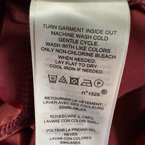 RALPH LAUREN L Women Burgundy Stretch Velvet Velour Pullover S/S Pocket Top - Picture 8 of 12